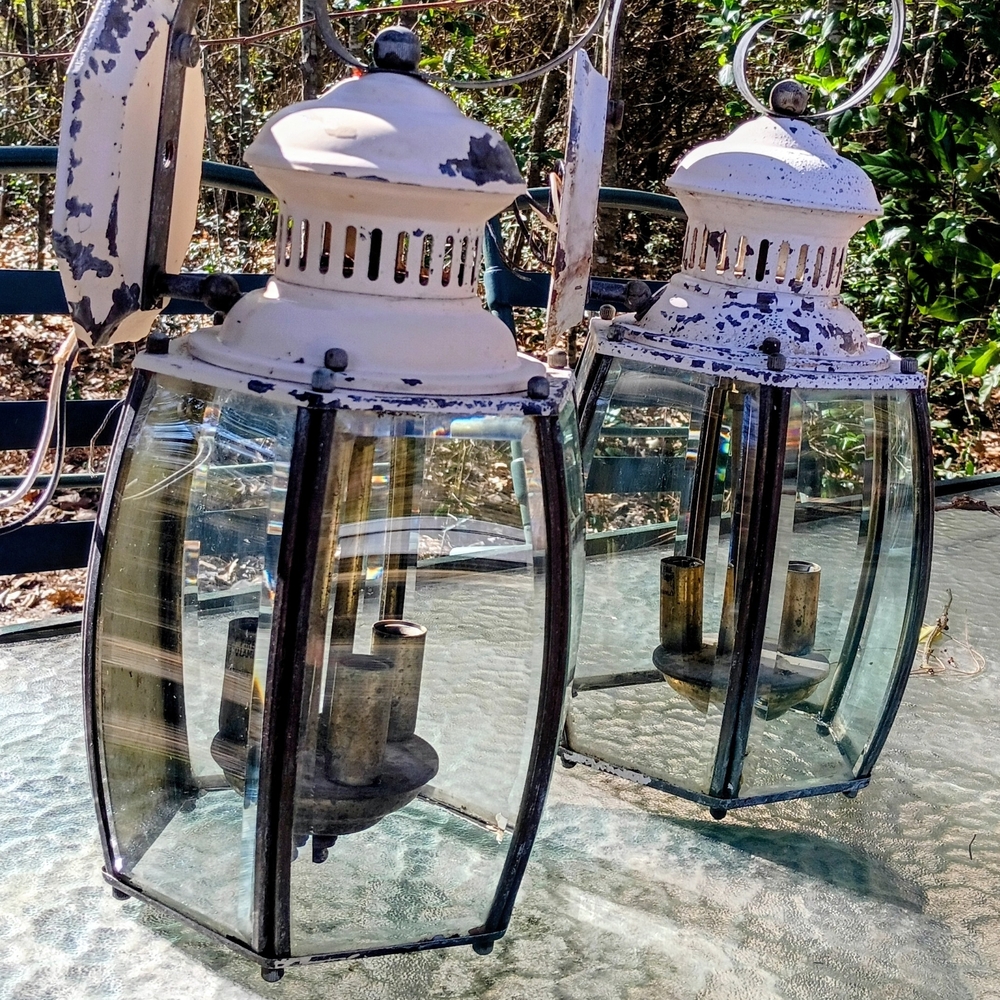 Rustic White Lantern Set